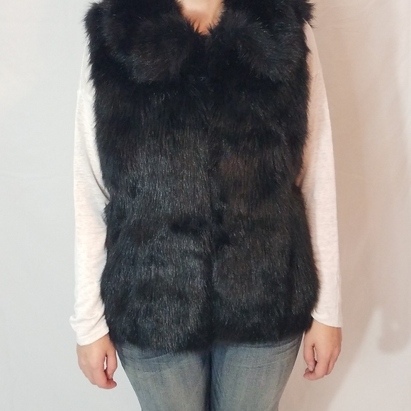 Jackets & Blazers - Women's faux fur vest waistcoat sleeveless jacket